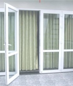 CỬA NHƯA LỖI THÉP